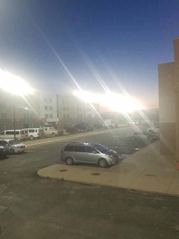 Hotel Super 8 By Wyndham Wichita North Zewnętrze zdjęcie