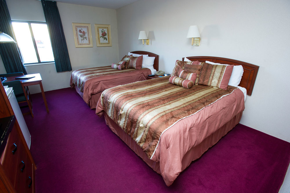 Hotel Super 8 By Wyndham Wichita North Zewnętrze zdjęcie