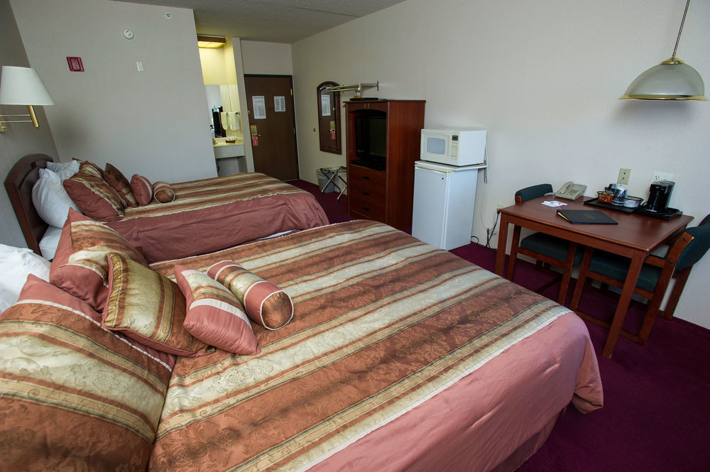 Hotel Super 8 By Wyndham Wichita North Zewnętrze zdjęcie