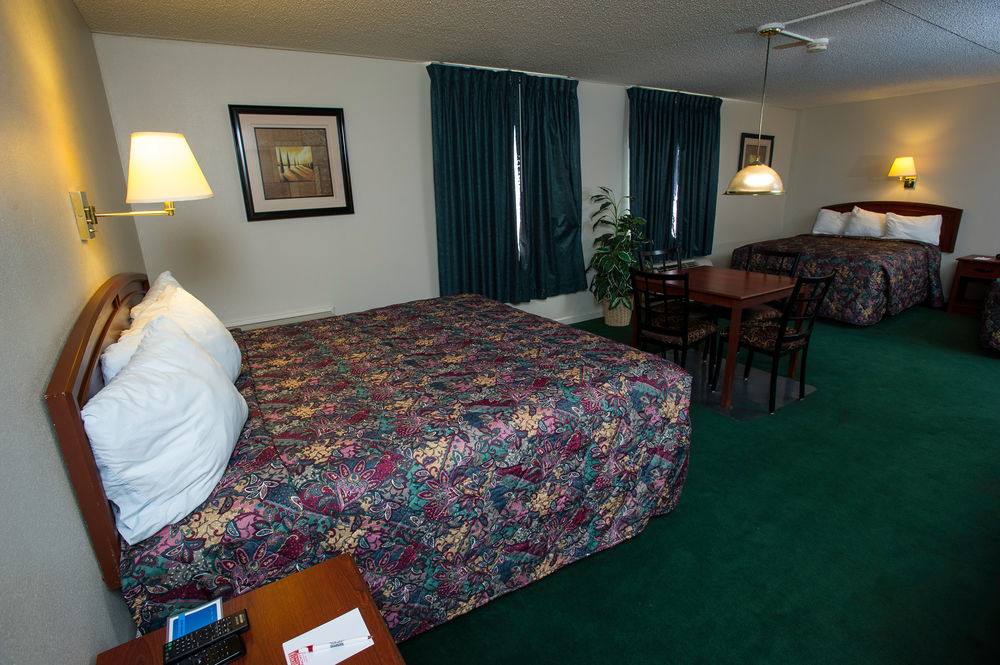 Hotel Super 8 By Wyndham Wichita North Zewnętrze zdjęcie